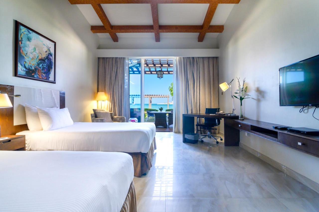 Danat Jebel Dhanna Resort Buitenkant foto Deluxe Ocean View