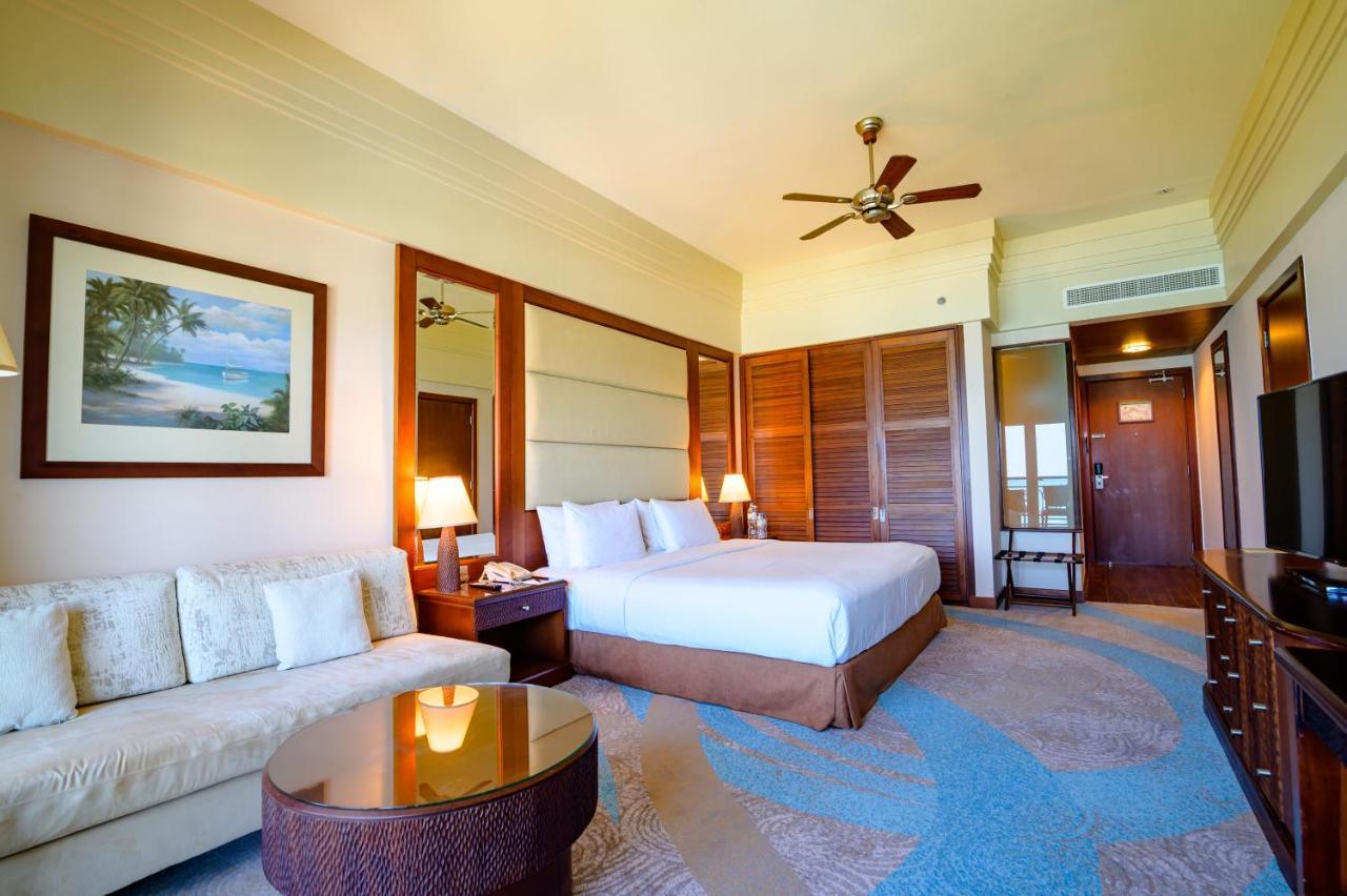 Danat Jebel Dhanna Resort Buitenkant foto Deluxe Room