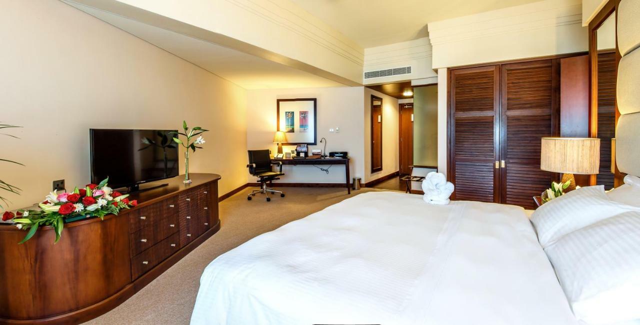 Danat Jebel Dhanna Resort Buitenkant foto Deluxe Room
